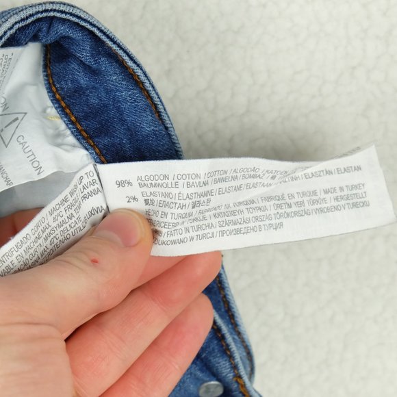 Pull and Bear Womens Short Shorts 0 Denim Classic Retro Summer Casual Stretch - Picture 10 of 10